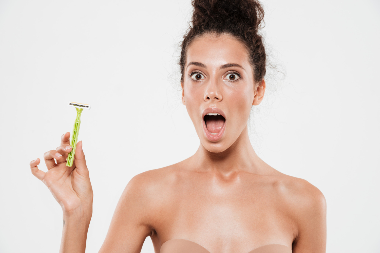 Jak usunąć wąsik żeby nie odrastał